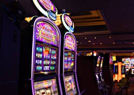 phwin com gaming platform hero banner showing sports and casino options