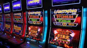 Slot game lobby on phwin com with various themed titles